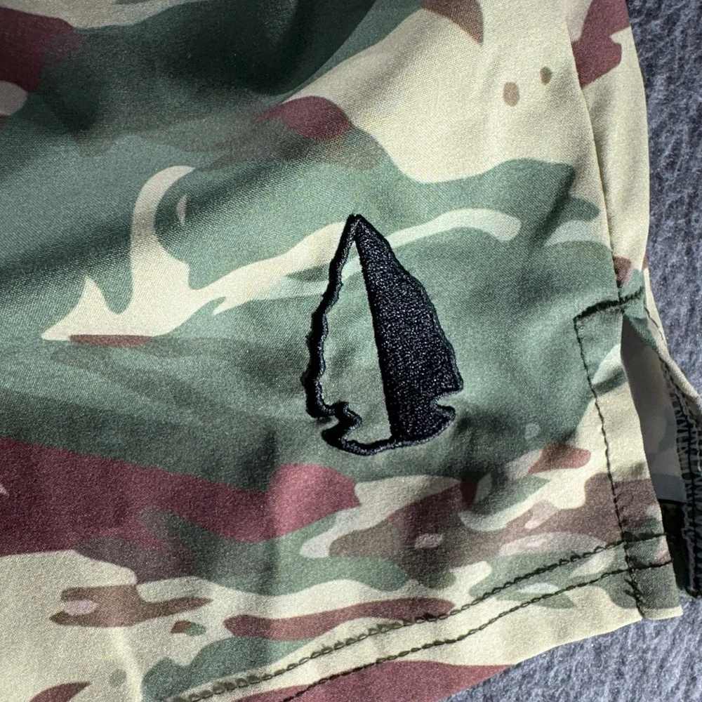 Tachuntfish Shorts Mens 2XL Green Camo Training Performance Running Outdoors